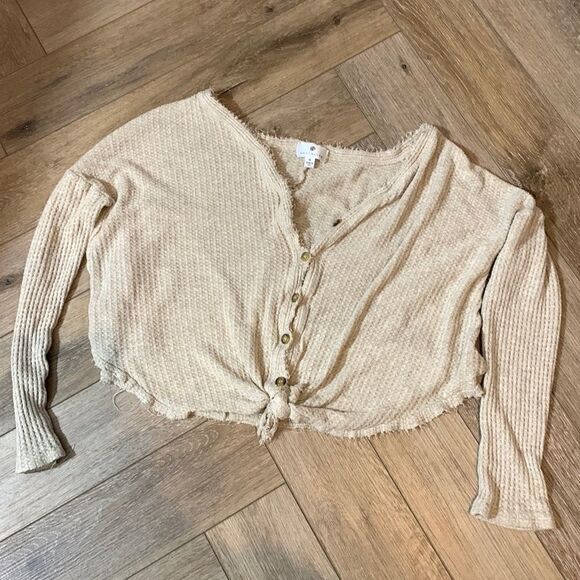 Socialite Frayed Waffle Knit Crop Top - Picture 1 of 3